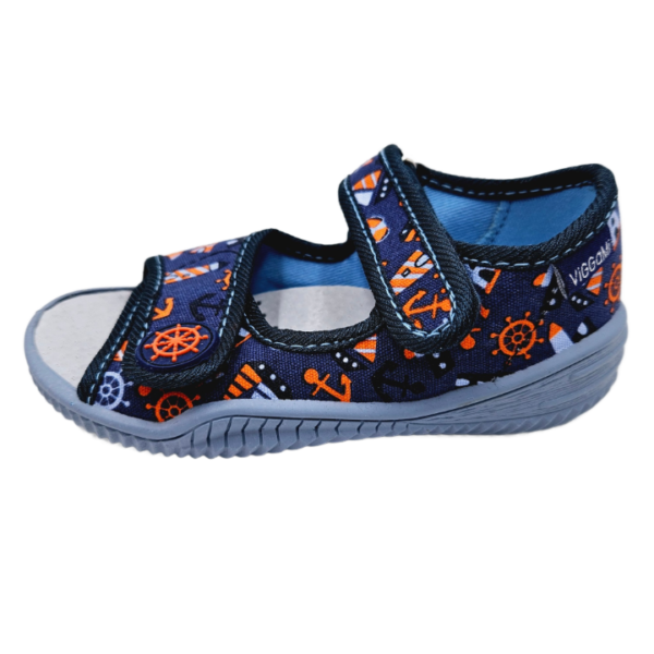 Пантофи котвичка